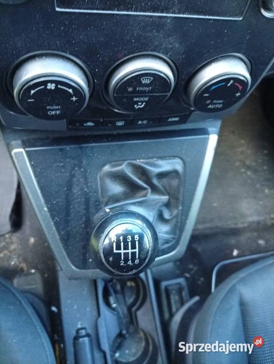 Mazda 5 7 osób silnik 2 0 LPG Kraków sprzedam