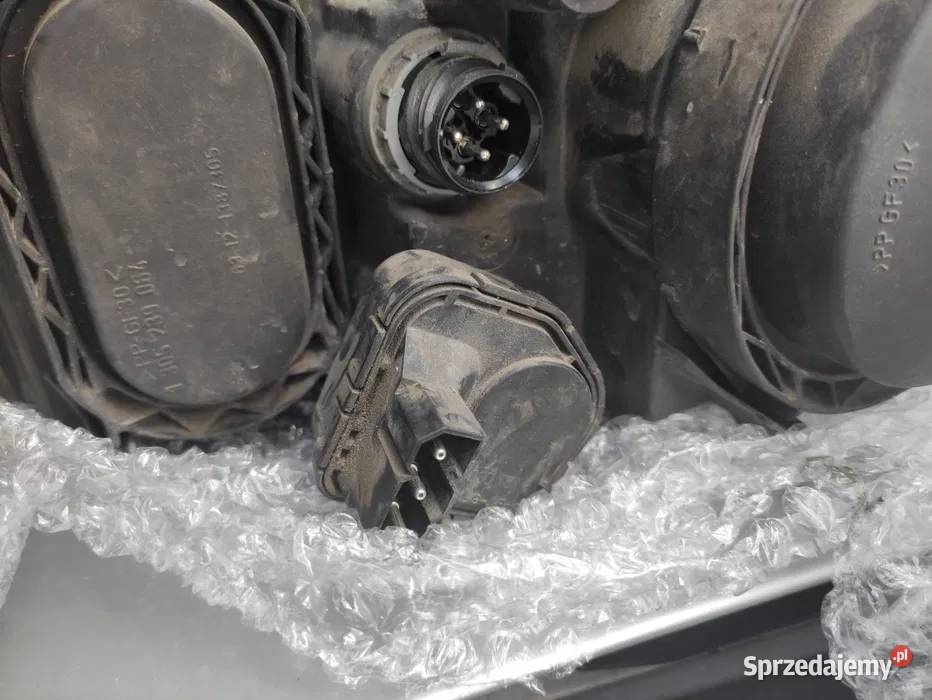 Lampy BOSCH BMW E36 SEDAN komplet Rzeszów