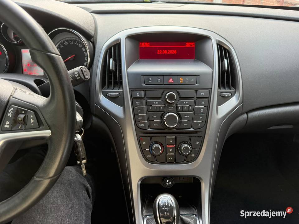 Opel Astra J 2015 16 Benzyna Super Stan Opłacona klimatyzacja lubelskie Chełm