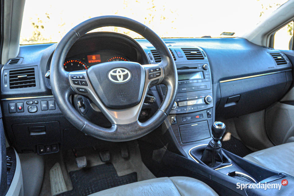 Toyota Avensis 22d 177 Salon Skóry dolnośląskie sprzedam