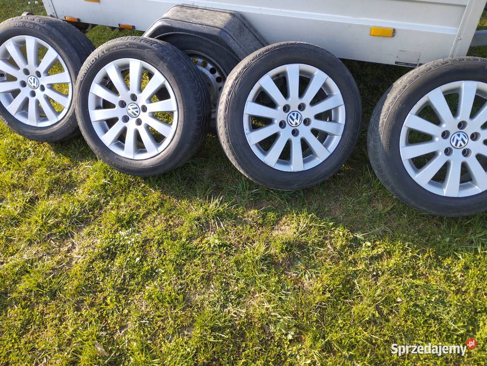 Mam do sprzedania VW passat stan techniczny b Dobrzechów
