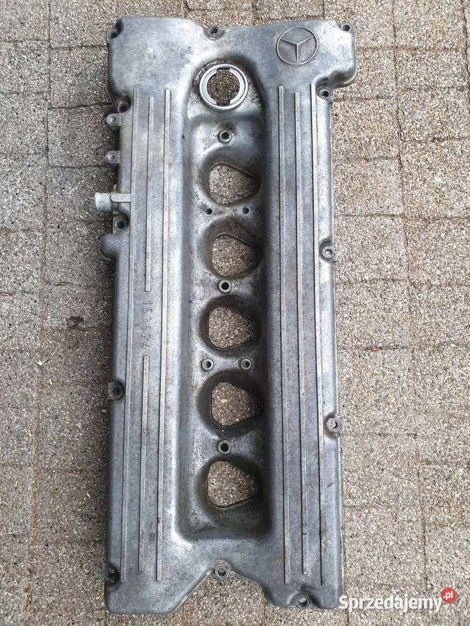 Mercedes W123 W126 M110 pokrywa zaworów Nowa Sól