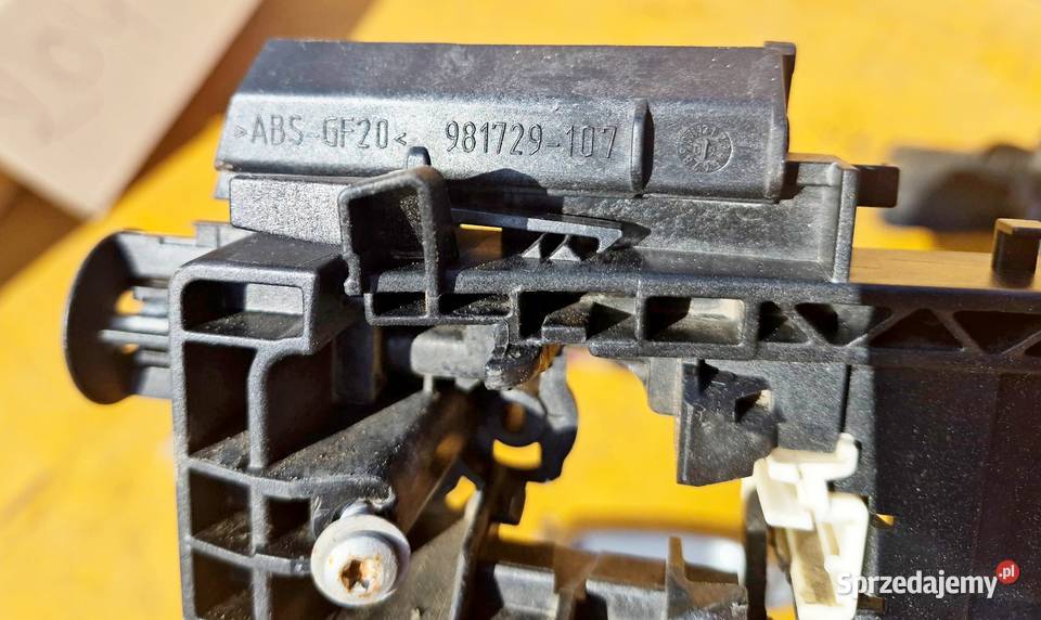 MERCEDES W204 MECHANIZM KLAMKI DRZWI PRZÓD TYŁ