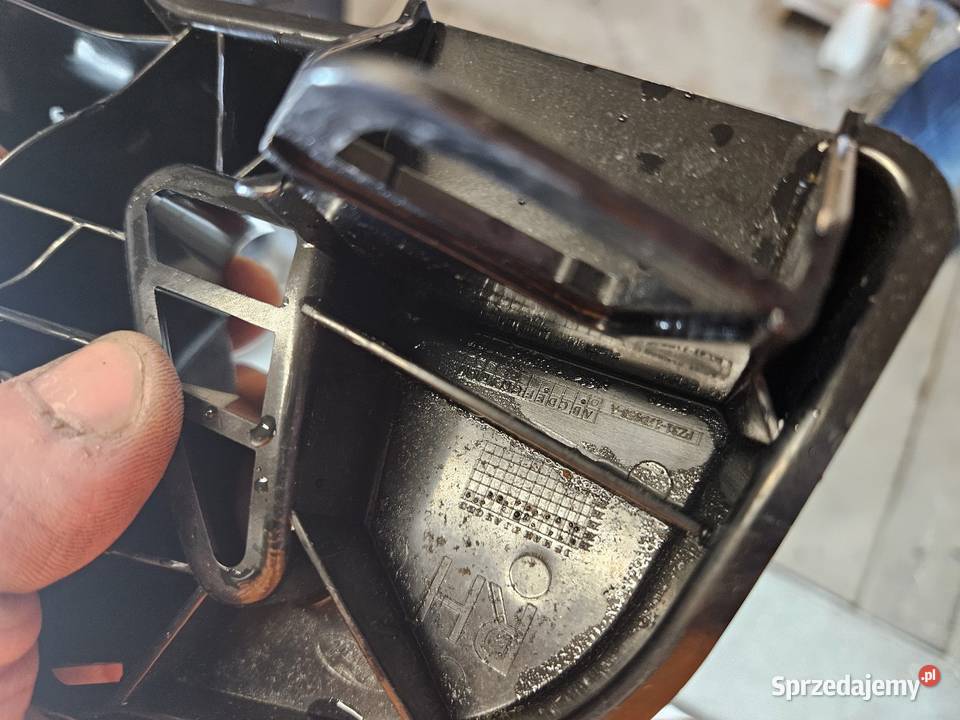 FORD TRANSIT CUSTOM MK2 ŚLIZG ZDERZAKA PRAWY Międzychód