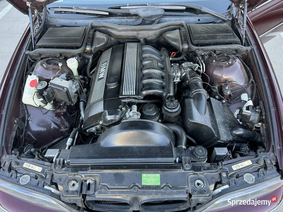 BMW E39 523i stan kolekcjonerski BMW Świdnica Polska