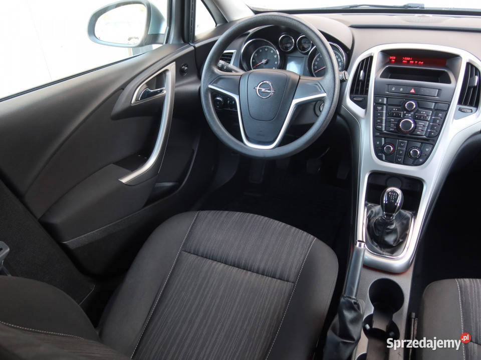 Opel Astra 14 16V Samochody osobowe Katowice sprzedam