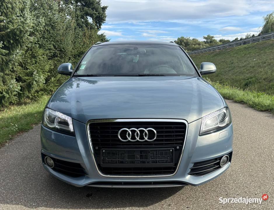Audi A3 3x S line niski przebieg panorama xenon czujnik martwego pola Jarosław