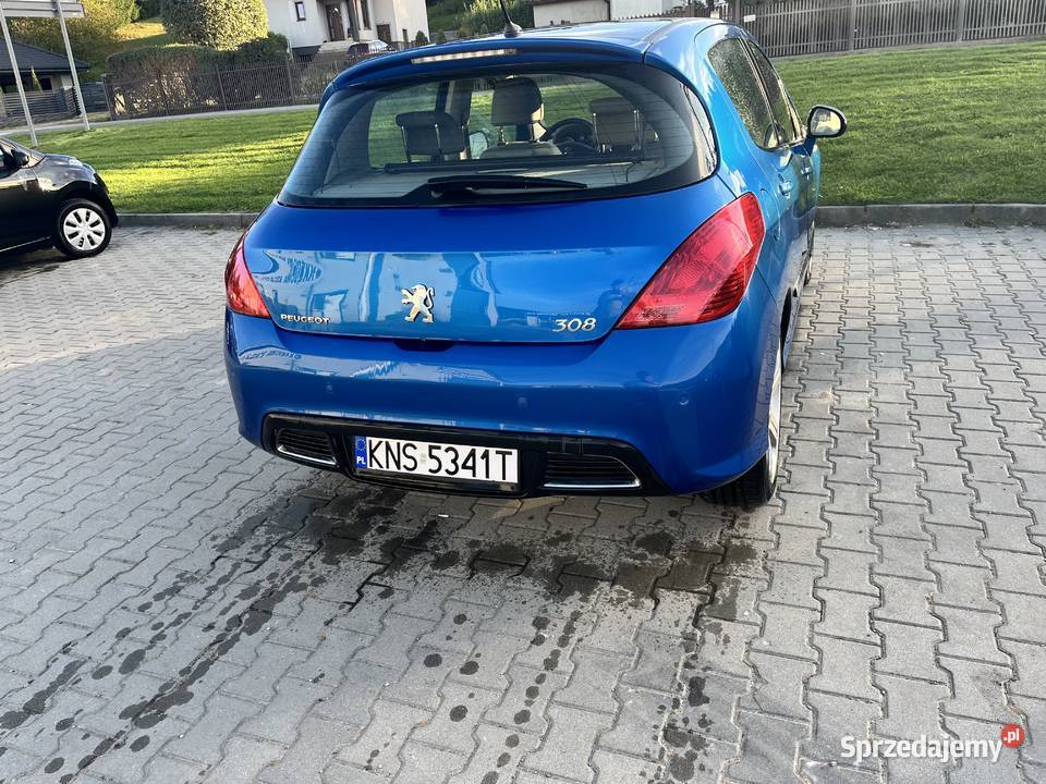 Peugeot 308 16 174 wersja premium plus