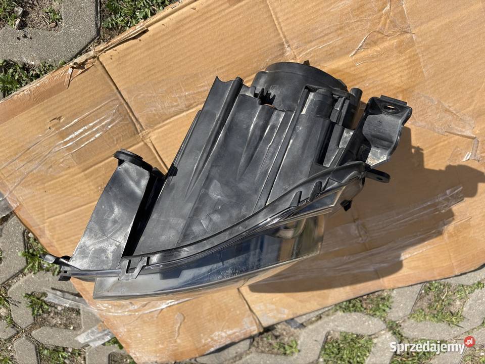 Jeep Cherokee kl przednia lampa strona kierowcy Oświetlenie Stare Skoszewy