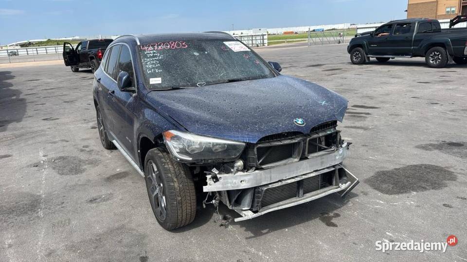 BMW X1 2016 20 xDrive delikatnie uszkodzona 0510 Żórawina