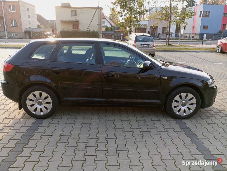 Audi A3 sporbek 16 MPI światła przeciwmgielne A3 Bydgoszcz