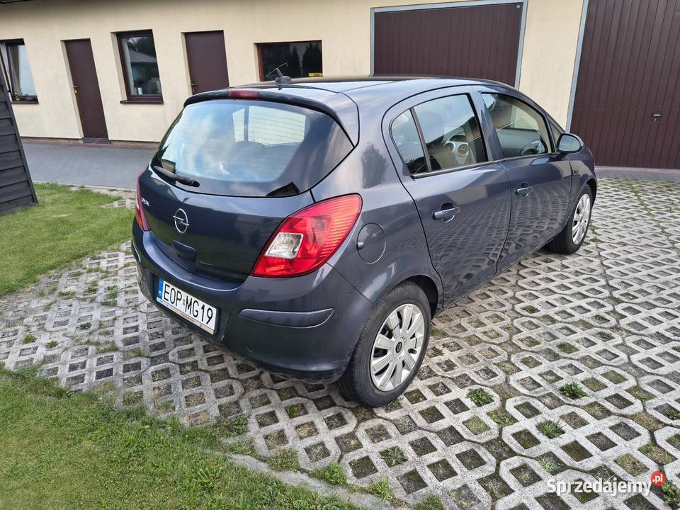 Opel Corsa 12 Glinnik