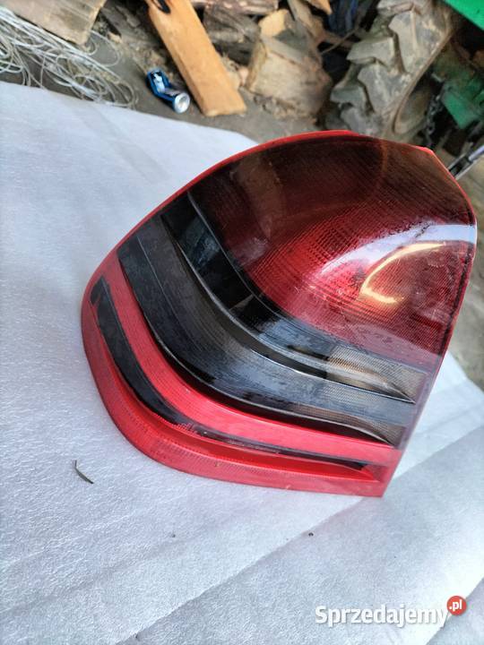 MERCEDES W202 W 202 LAMPA TYŁ TYLNA LEWA lampy tylne Części samochodowe
