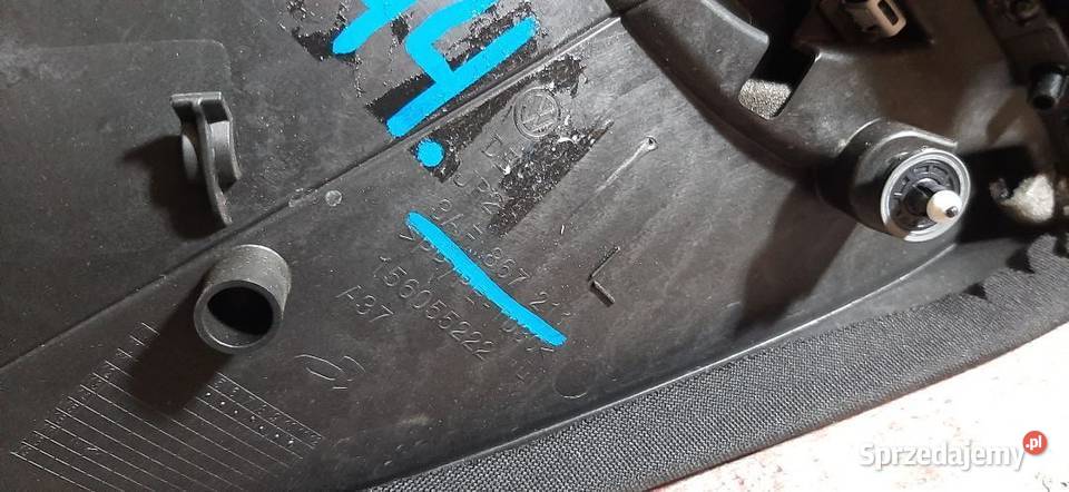 Boczek tapicerka drzwi VW Passat B7 kombi Lewy osobowe świętokrzyskie Włoszczowa