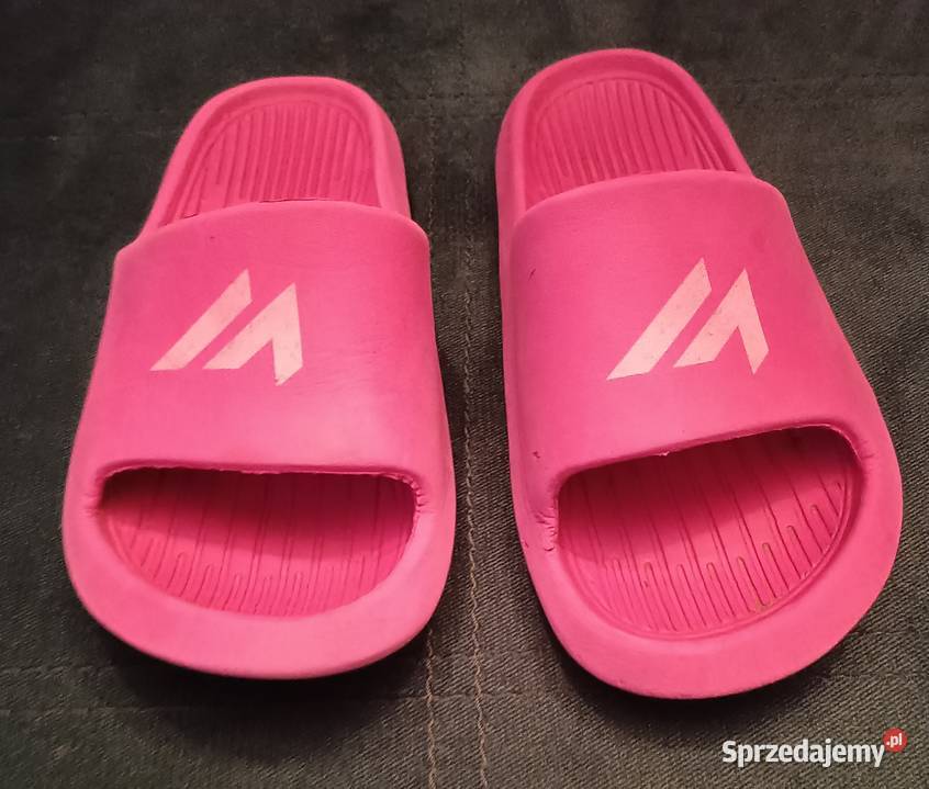 Martes klapki różowe 35 Zbylitowska Góra sprzedam