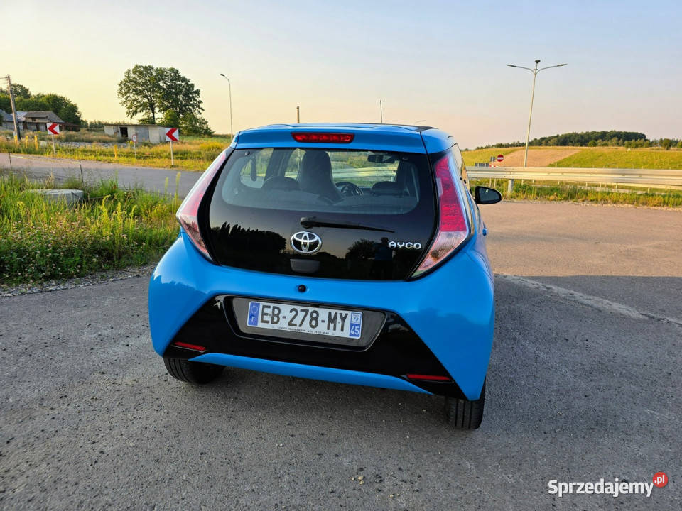 Toyota Aygo Toyota Aygo 10 Wave 2 fabryczny 145000km Więcławice Stare