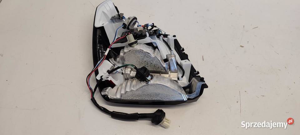 SUZUKI SWIFT MK9 LAMPA PRAWY TYŁ 3560369T00 dolnośląskie