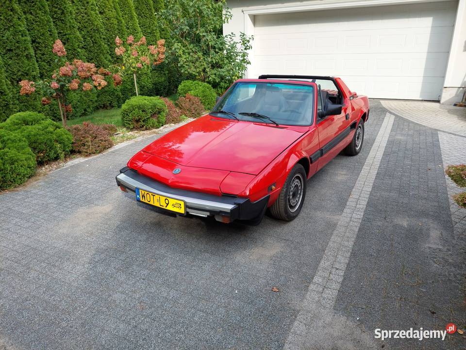 Bertone x19 fiat produkcji 1988 nowy lakier Zakręt