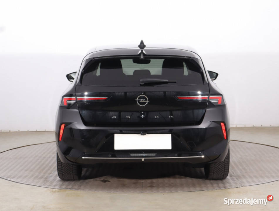 Opel Astra 12 Turbo