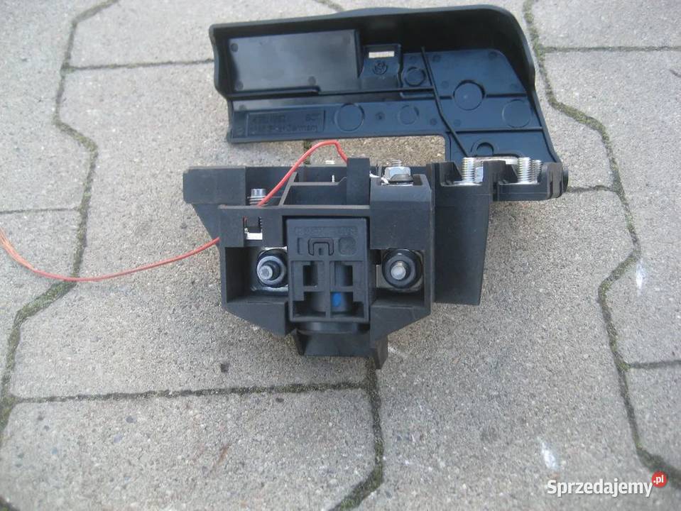 audi a4 b8 18tfsi bezpiecznik klema akumulatora wielkopolskie Rakoniewice