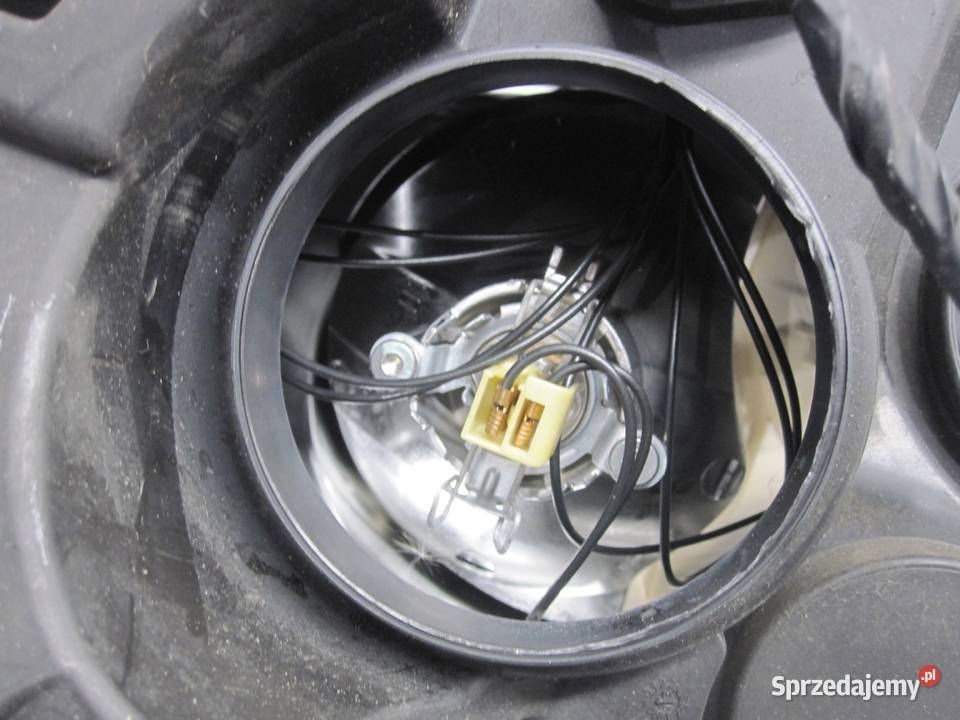 RENAULT MASTER III 14r lampa lewa przód 17064603 Motoryzacja Kielce