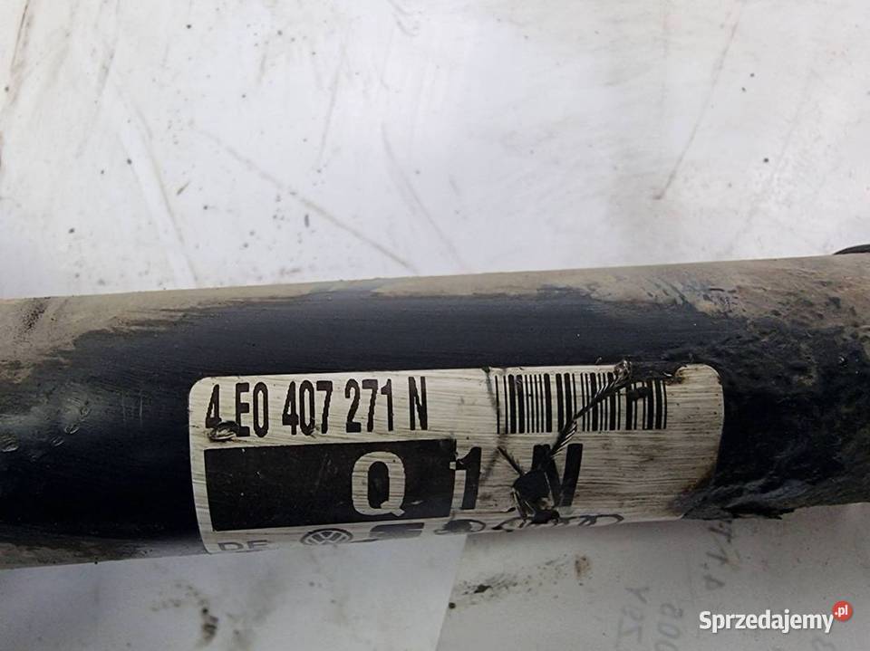 PÓŁOŚ PRAWA PRZÓD AUDI A8 D3 4E0407271N