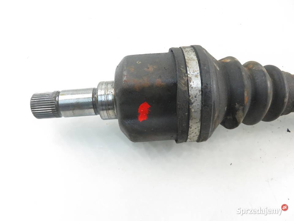 PÓŁOŚ LEWA PRZEDNIA PEUGEOT 407 SW 22 B osobowe sprzedam