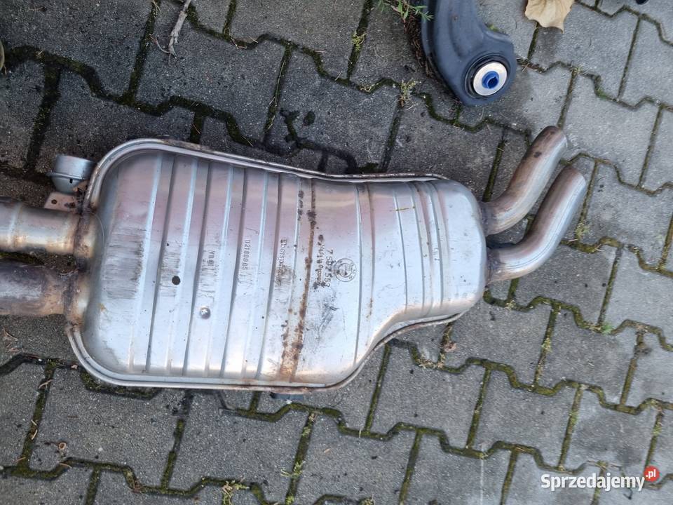 Wydech Tłumik Końcowy BMW 3 OEM E46 325iX 330Ci