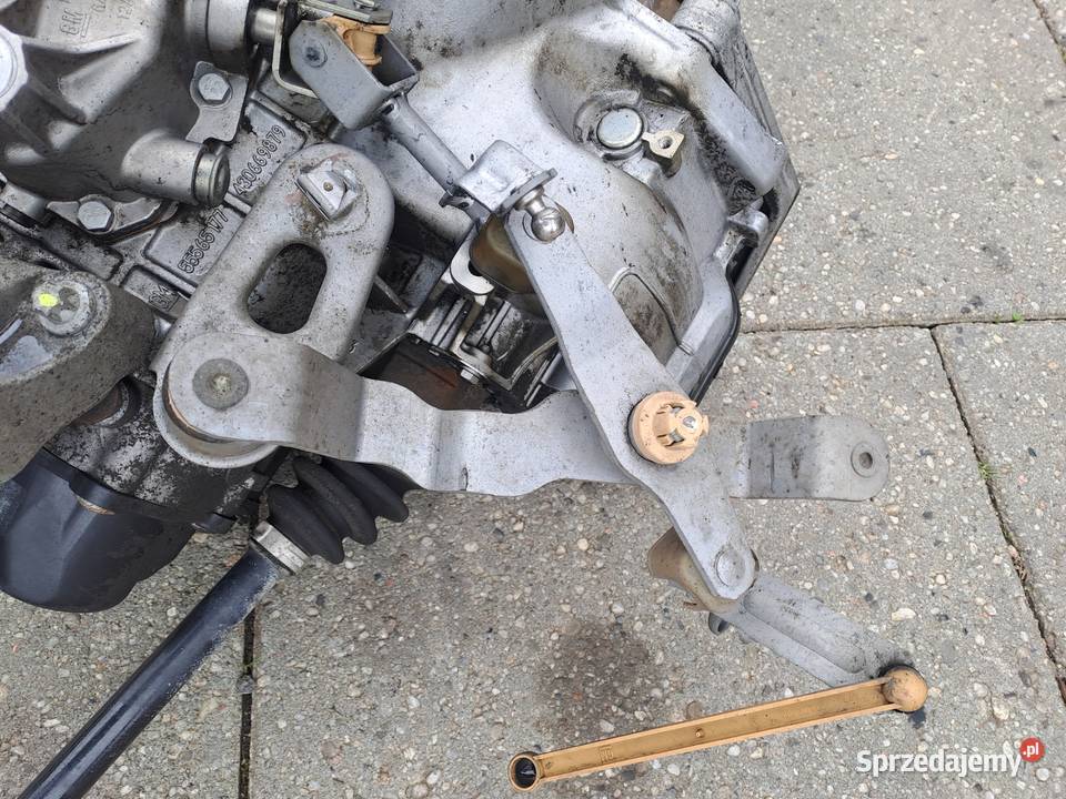 Opel Corsa D 12 16V A12XER skrzynia biegów F13 Jastrzębie-Zdrój