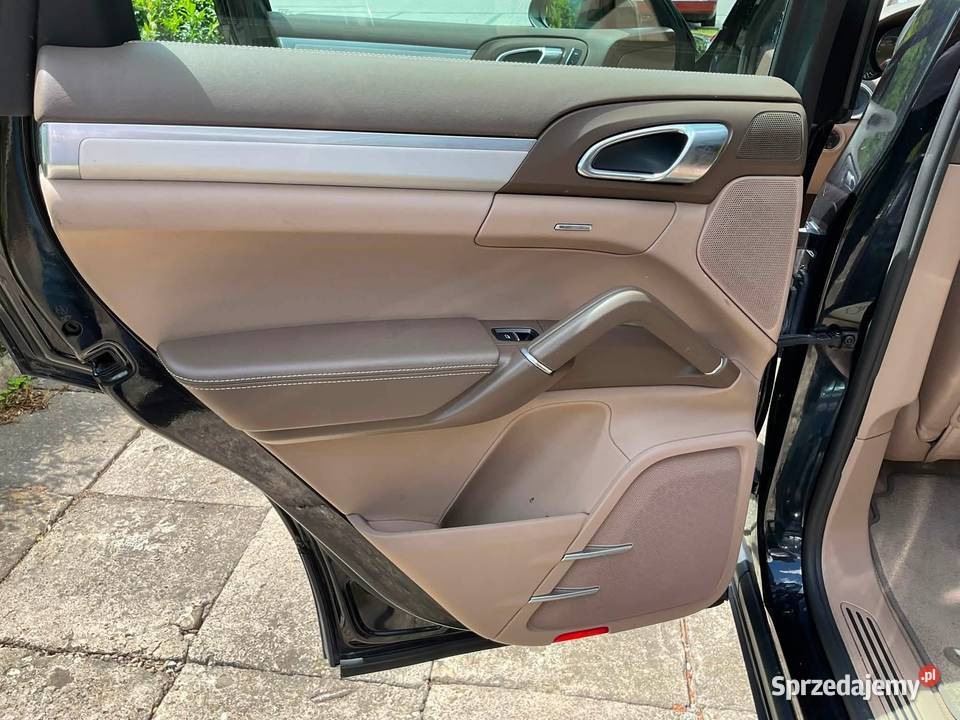 Porsche Cayenne Pneumatyka 300 Muszyna