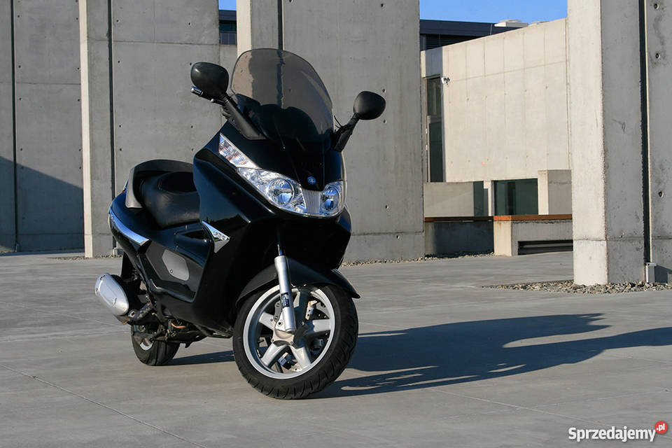 Skuter Piaggio X8 125 3 kat B przygotowany do Lublin