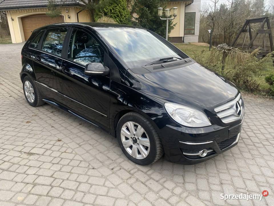 Mercedes B Klasa 20d 2011r stan radio