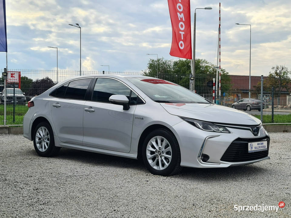Toyota Corolla HYBRID Salon 85 Serwis Kamera światła przeciwmgielne