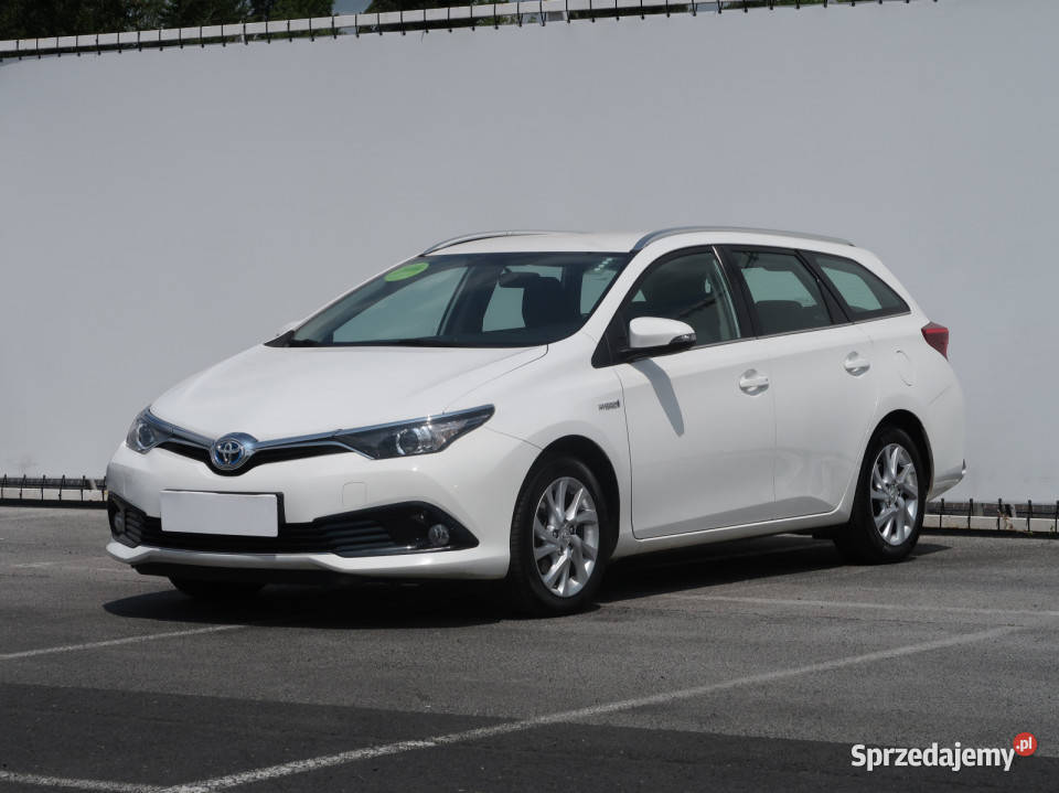 Toyota Auris Hybrid
