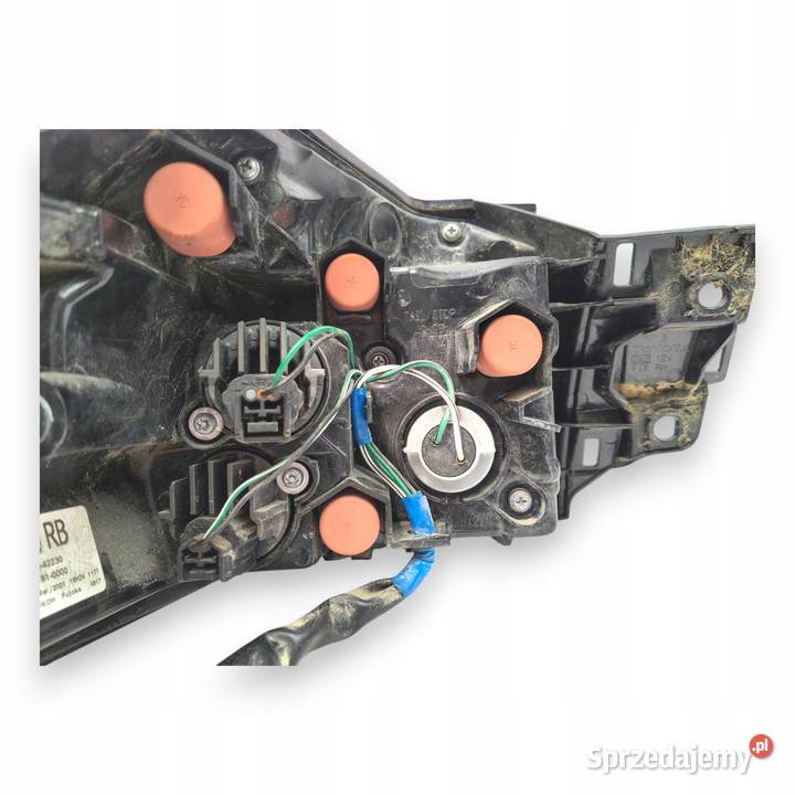 LAMPA PRAWA Toyota Rav4 V 20182026 TYLNIA prawy Chełm