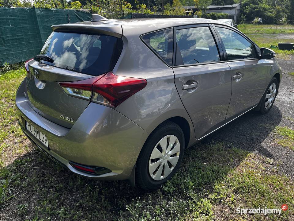 Toyota Auris 2015 Poznań