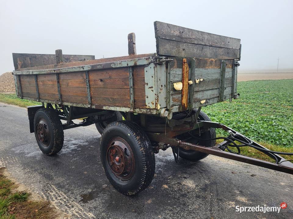 Przyczepa rolnicza wywrotka Autosan D 44 Sanok D Przyczepy rolnicze Przyczepy rolnicze Osięciny
