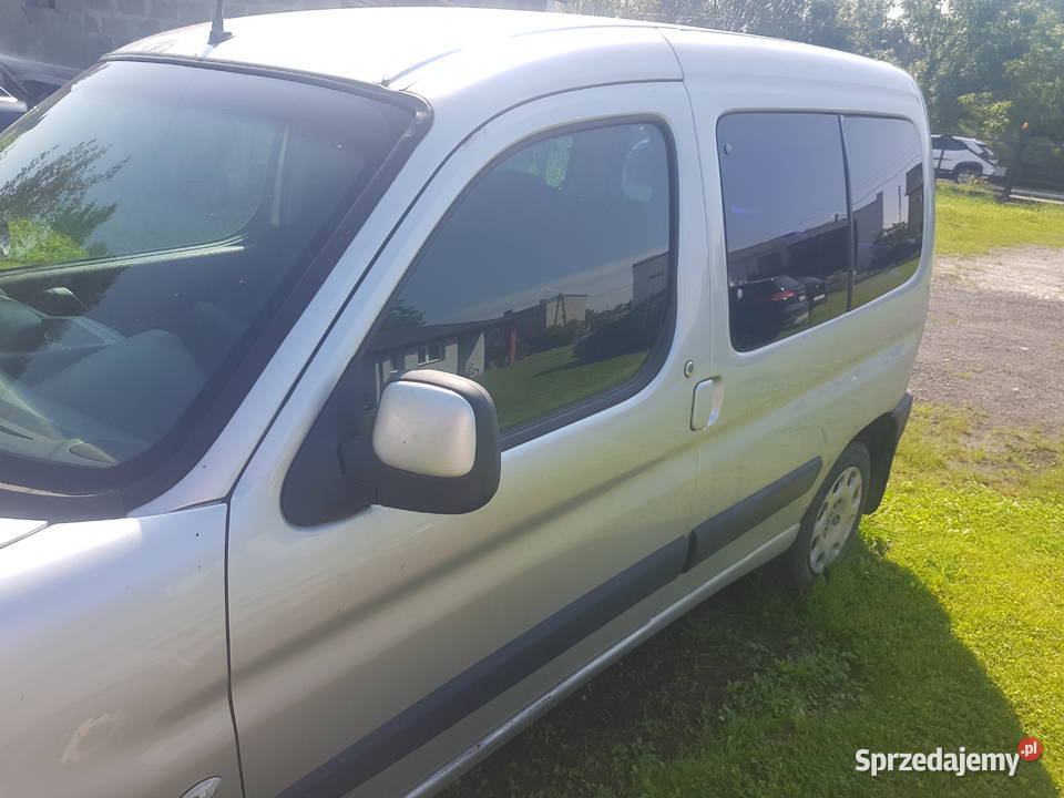 Citroen berlingo drzwi peugeot partner drzwi Jędrzejów