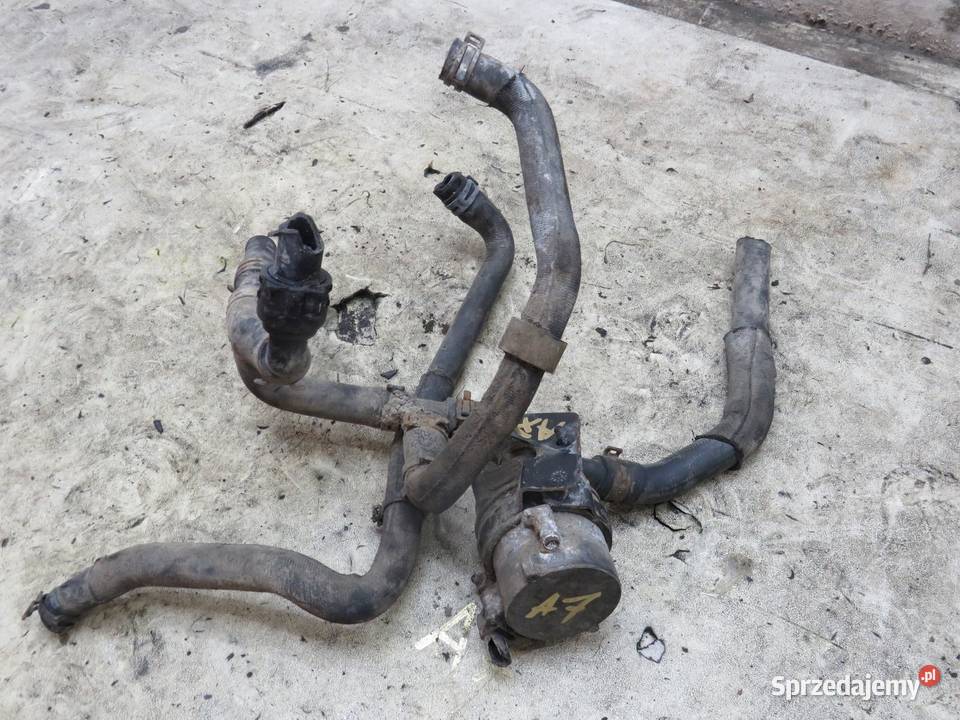 WĄŻ PRZEWÓD POMPA CYRKULACJI OBIEGU WODY AUDI A7 osobowe sprzedam