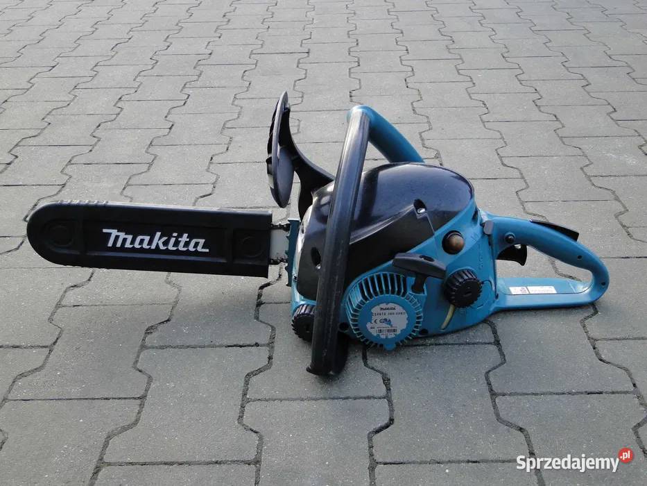 Piła spalinowa Pilarka łańcuchowa MAKITA DCS4610 sprzedam
