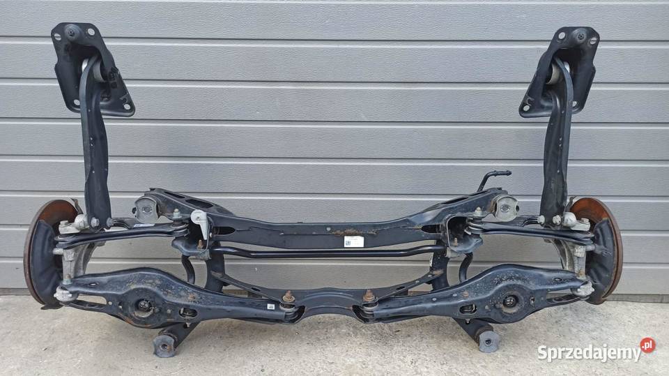 AUDI Q3 83A ZAWIESZENIE BELKA TYŁ 3Q0505235AC