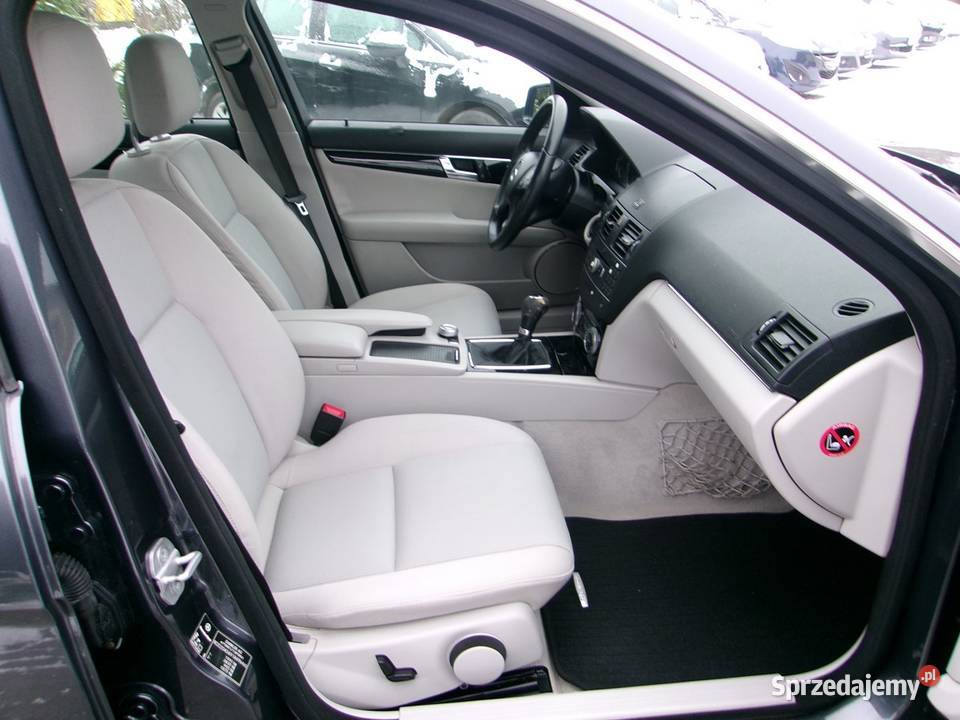 Mercedes C klasa 18 stan sprowadzony Dolna Grupa