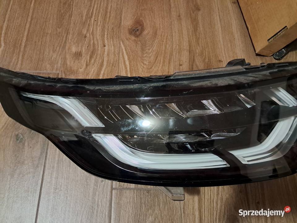 Lampa prawy przód Discovery V L462 pomorskie
