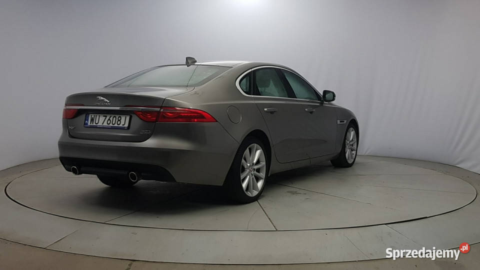 Jaguar XF 20 T AWD Prestige Z Polskiego Salonu autoalarm Warszawa