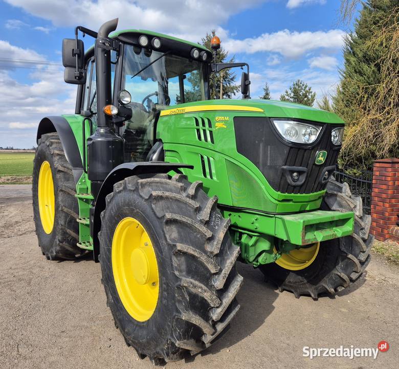 John Deere 6155M nie pracował w rolnictwie Dziwie