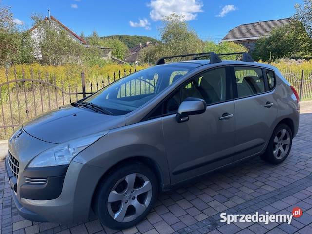 PEUGEOT 3008, benzyna 1.6 dm3, 2013