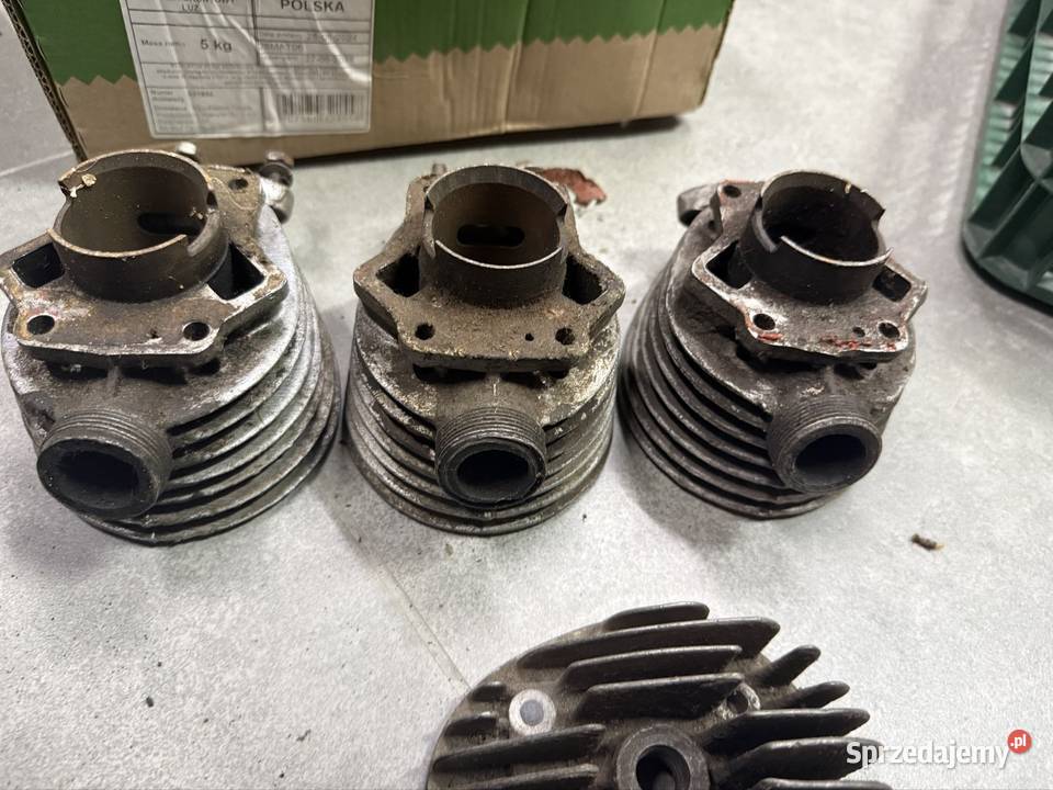 Cylinder głowica silnik komar s38 rys motorynka Kielce sprzedam