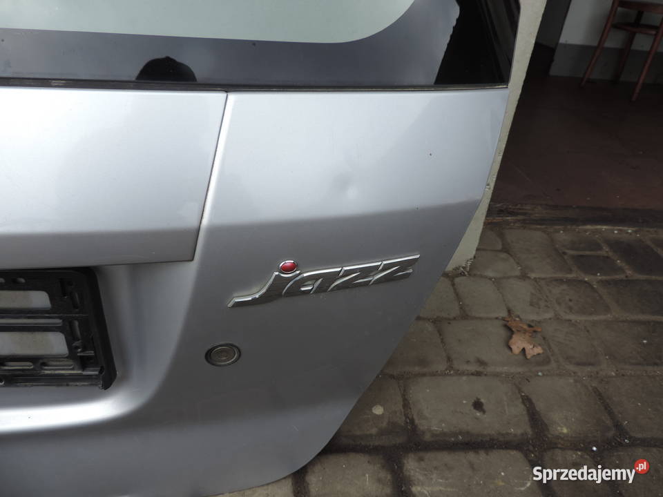 KLAPA BAGAŻNIKA TYŁ TYLNA HONDA JAZZ 2 II NH623M sprzedam