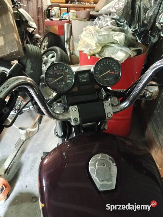 Honda VF 500 Magna 1985r Rok produkcji 1985 Kamień