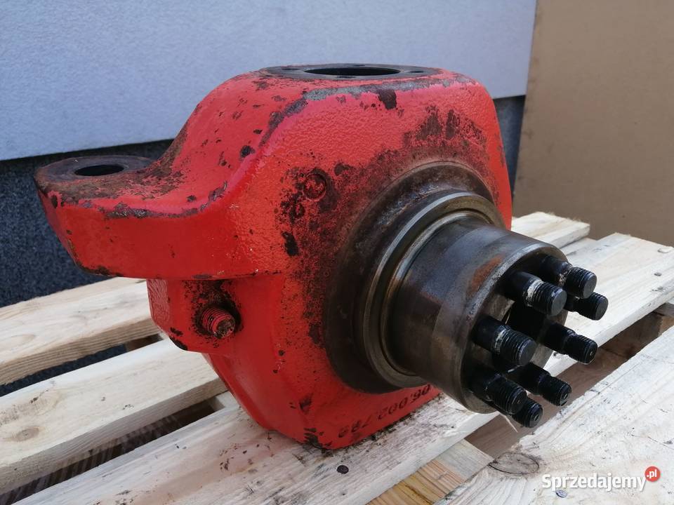 Zwrotnica prawy przód Manitou MLT 730 Spicer Pozostałe Wilkowo